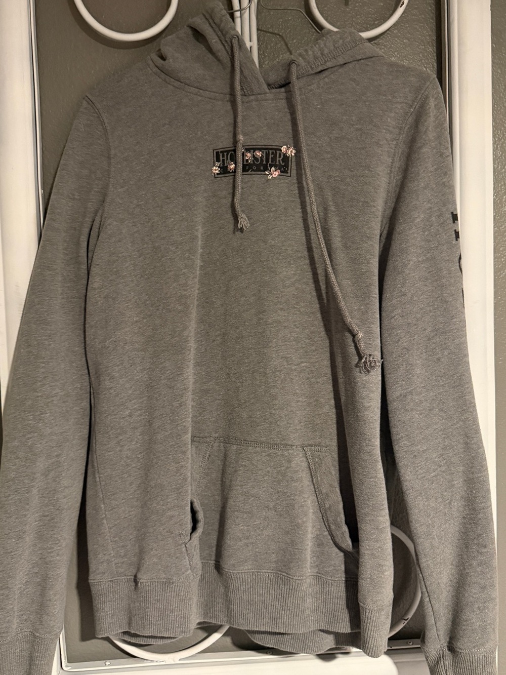 Hollister Heather Gray Logo Pullover Hoodie